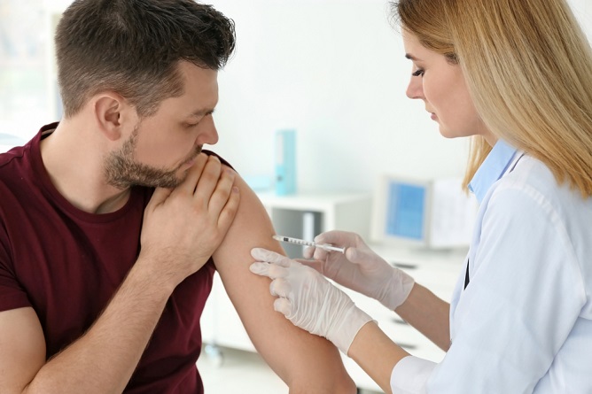 why-should-you-get-vaccinated-before-traveling